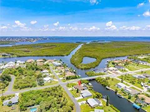 18881 Mcgrath Cir, Port Charlotte, FL 33948