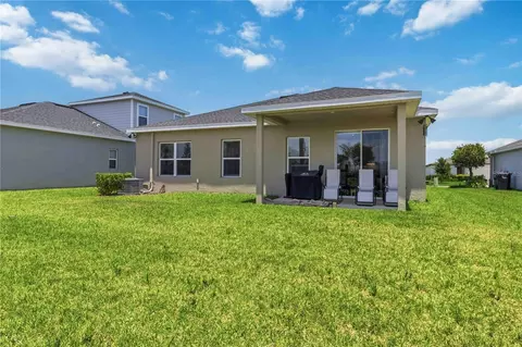 Exterior - 10009 Daybreak Gln, Parrish, FL 34219 photo 3 of 8