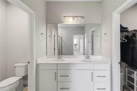 Bath - 10009 Daybreak Gln, Parrish, FL 34219 photo 3 of 3