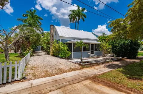 756 W Marion Ave, Punta Gorda, FL 33950