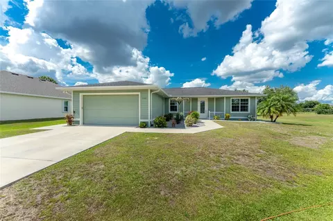 546 Santiguay St, Punta Gorda, FL 33983