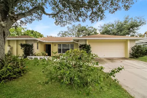 745 Little Wekiva Cir, Altamonte Springs, FL 32714