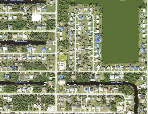 5112 Silver Bell Dr, Port Charlotte, FL 33948