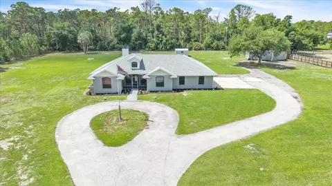 1383 Tropicaire Blvd, North Port, FL 34286
