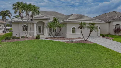 454 Macedonia Dr, Punta Gorda, FL 33950
