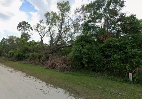 Ne 3rd Avenue, Okeechobee, FL 34972 photo 4