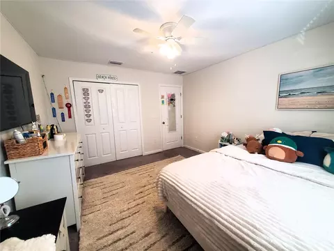 Bedroom - 10960 Brightleaf Ct, Riverview, FL 33569 photo 8 of 10