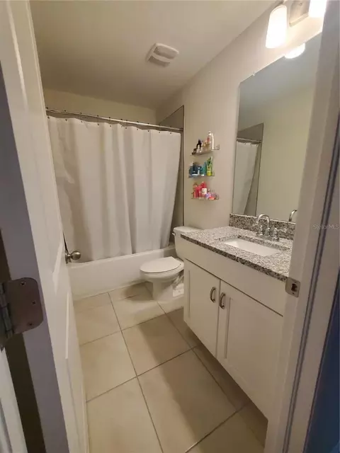 Bath - 10960 Brightleaf Ct, Riverview, FL 33569 photo 4 of 5