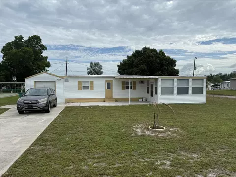 29156 Crawford Ave, Punta Gorda, FL 33982