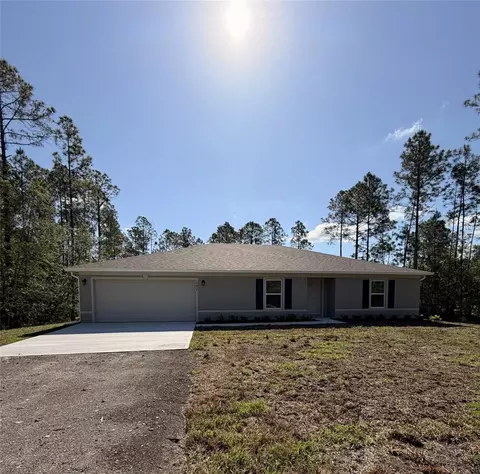 10450 Baylor Ave, Hastings, FL 32145