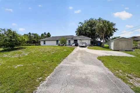2760 39th Ave NE, Naples, FL 34120