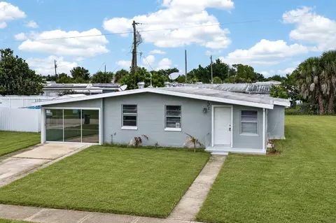 8772 Herbison Ave, North Port, FL 34287