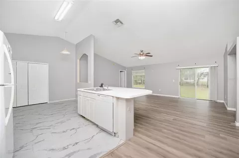 Living - 20 Pine Court Loop, Ocala, FL 34472 photo 9 of 17