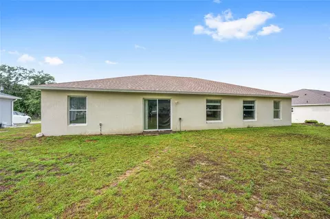 Exterior - 20 Pine Court Loop, Ocala, FL 34472 photo 2 of 7
