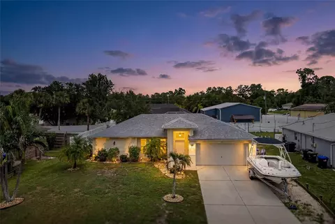 3912 Cincinnati St, North Port, FL 34286