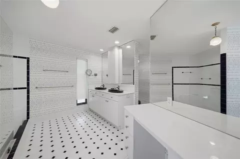 Bath - 4460 Northshore Dr, Punta Gorda, FL 33980 photo 6 of 9