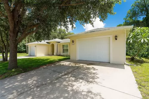 2110 2112 Redmond St, Port Charlotte, FL 33948