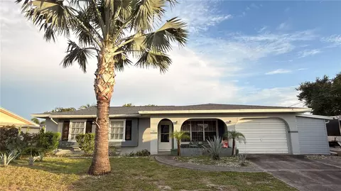 115 Bedford Dr NE, Port Charlotte, FL 33952