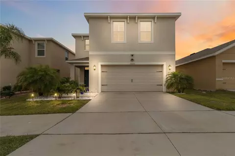 10230 Geese Trail Cir, Sun City Center, FL 33573