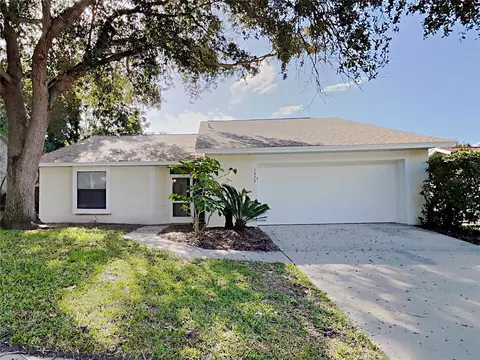 1320 Noell Blvd, Palm Harbor, FL 34683