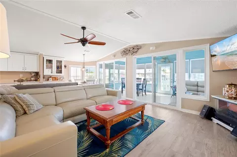 4300 Riverside Dr #206, Punta Gorda, FL 33982