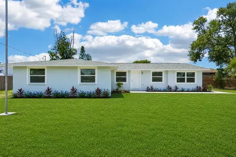 802 White Heron Blvd, Ruskin, FL 33570