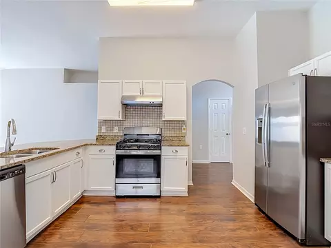Kitchen - 1732 Hulett Dr, Brandon, FL 33511 photo 1 of 9
