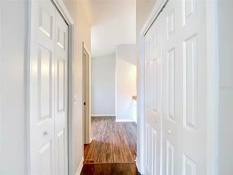 Entry Way - 1732 Hulett Dr, Brandon, FL 33511 photo 4 of 5