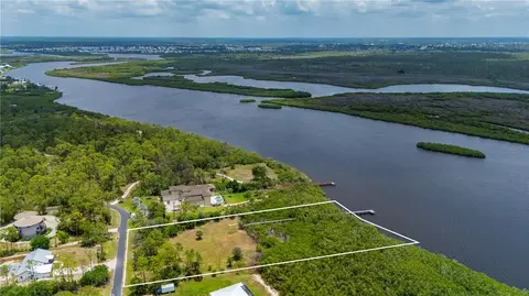 0 Riverfront Dr #LOT 6, Venice, FL 34293 photo 7