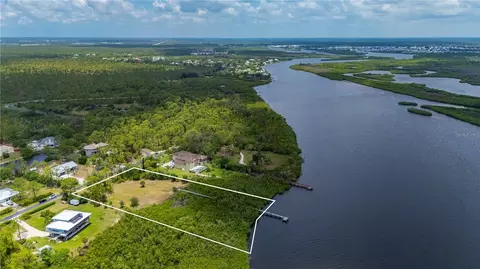 0 Riverfront Dr #LOT 6, Venice, FL 34293 photo 2