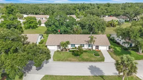 3979 Oakhurst Blvd #3083, Sarasota, FL 34233