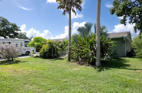 21239 Cottonwood Ave, Port Charlotte, FL 33952