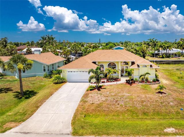 3015 Wisteria Pl, Punta Gorda, FL 33950