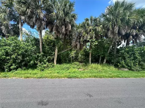 18394 Goodman Cir, Port Charlotte, FL 33948