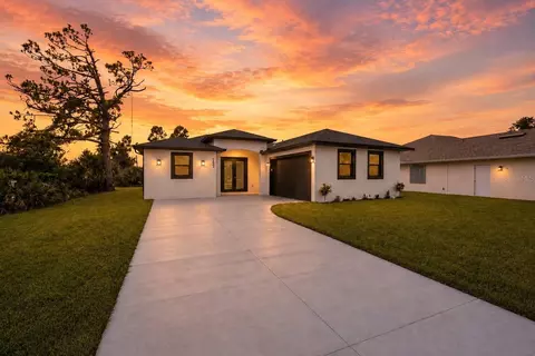153 Australian Dr, Rotonda West, FL 33947