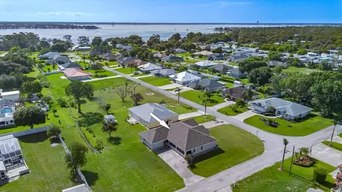 View/Area - 2326 Jackson Dr, Sebring, FL 33870 photo 10 of 11