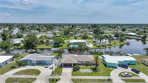 21078 Edgewater Dr, Port Charlotte, FL 33952