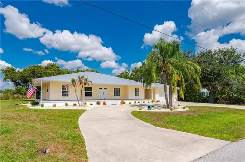 569 Rio Vista Ave, Punta Gorda, FL 33982