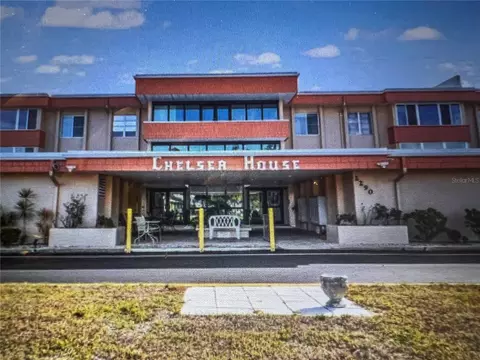 2290 Aaron St #207, Port Charlotte, FL 33952