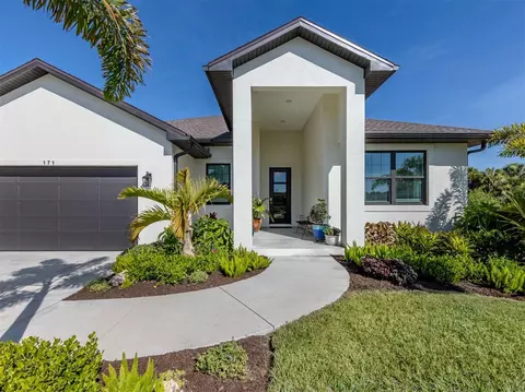 171 Spring Dr, Rotonda West, FL 33947