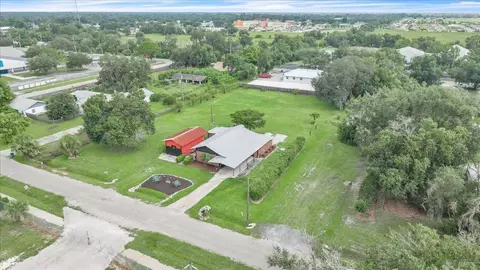 View/Area - 915 E Charles St, Arcadia, FL 34266 photo 1 of 12