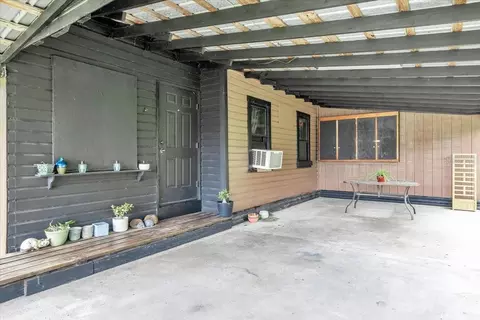 Exterior - 915 E Charles St, Arcadia, FL 34266 photo 5 of 15
