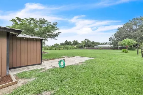 Exterior - 915 E Charles St, Arcadia, FL 34266 photo 13 of 15