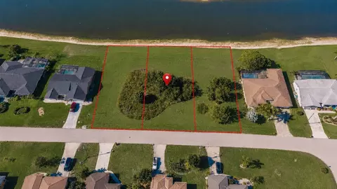 2361 Sofia Ln, Punta Gorda, FL 33983 photo 4