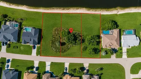 2361 Sofia Ln, Punta Gorda, FL 33983 photo 3
