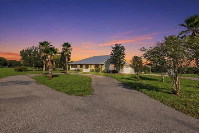 1277 SW East Creek Trl, Arcadia, FL 34266