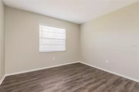 Bedroom - 1002 Pinehaven Ct, Brandon, FL 33511 photo 2 of 3