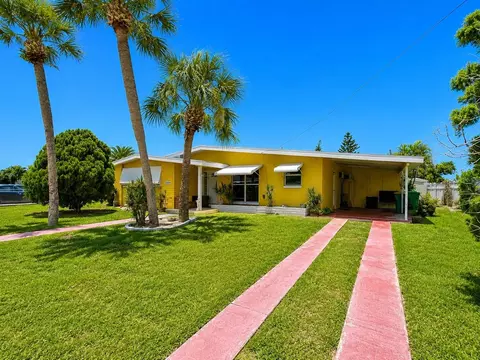 2209 Aaron St, Port Charlotte, FL 33952