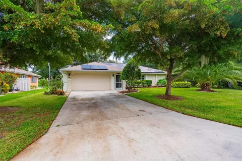 581 Encarnacion St, Punta Gorda, FL 33983
