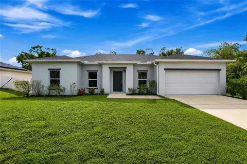 218 Cayuga St, Port Charlotte, FL 33954